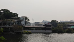 華為首款三折疊屏手機Mate XT非凡大師發(fā)布，售價19999元起